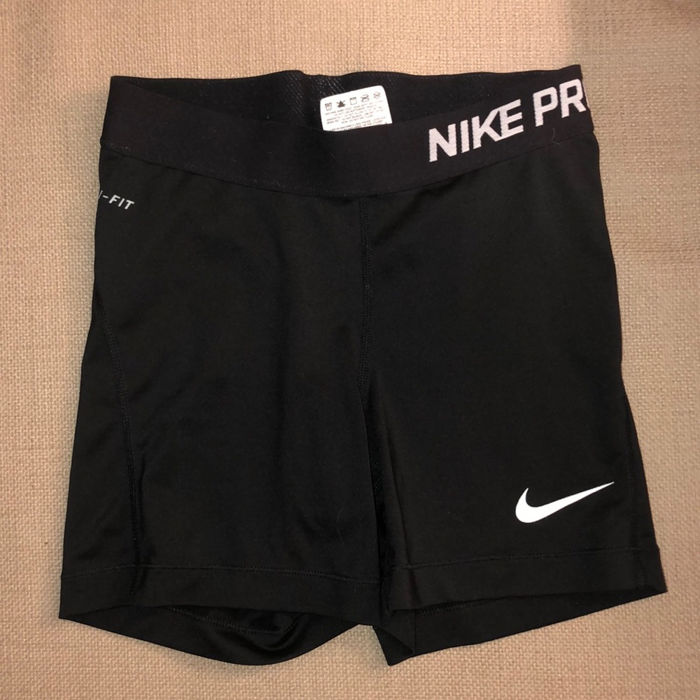 XS Nike Pro Spandex Shorts